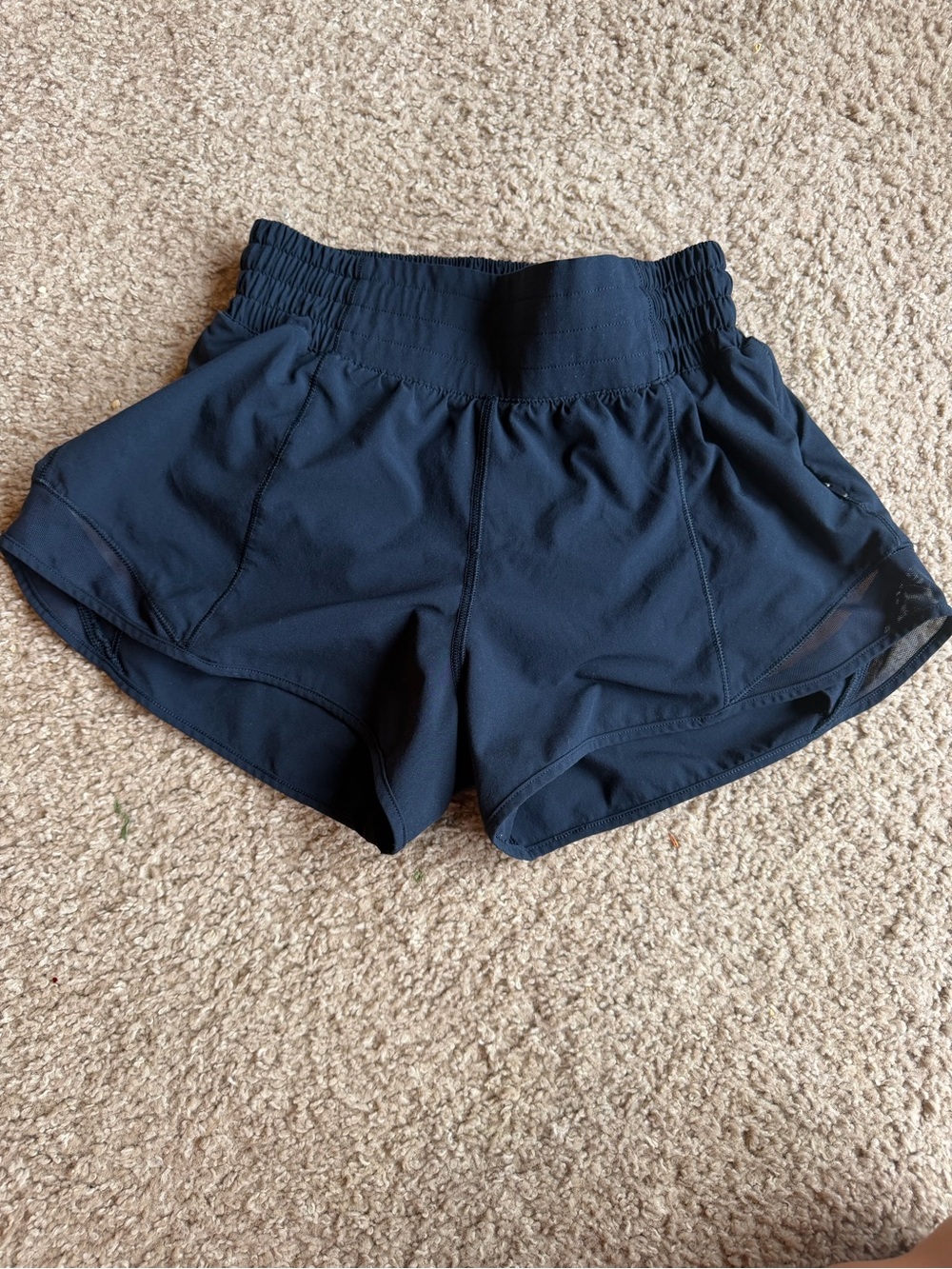 lululemon athletica Women's Navy Running Shorts with Elastic Waist Size 2 - Picture 3 of 3